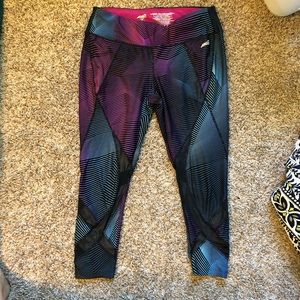 avia cropped leggings with mesh